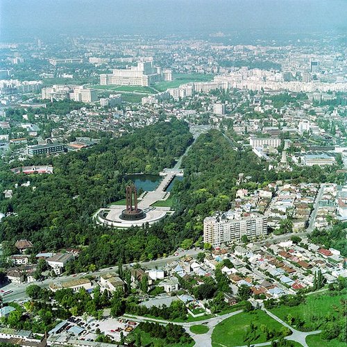 Real estate news, opportunities in Romania - not so many, really :)