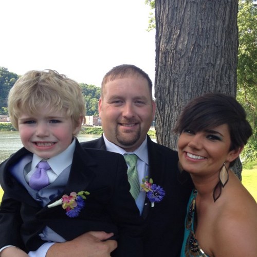 mad_awesome's profile picture. 