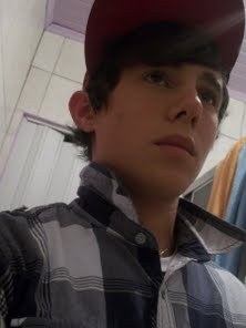solteiro  sim sozinho nunca sempre ta caindo auguem dentro da minha arapuca....