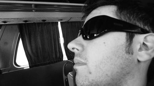 Productor de marrones audiovisuales varios. La literatura, el cine, la gastronomía, la comunicación y viajar son algunos vicios inevitables e innegociables.