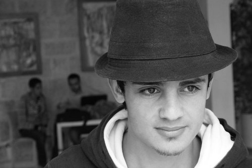 لكي تؤمن بأن طريقك هو الطريق الصحيح لا حاجة بك لأن تثبت أن الطريق الذي اختاره غيرك ليس صحيحا“