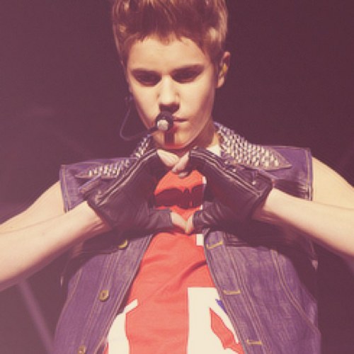 smiley_andiie_'s profile picture. Im here to be me a Belieber, hate all you want i dont care ;) #TeamJustin #Swaggy  #TeamKY  #TeamCV #Laouver  #TW