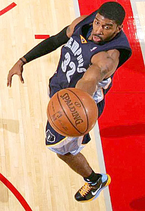 ojmayogrizz's profile picture. The official twitter page of Oj Mayo, life in the NBA is great!