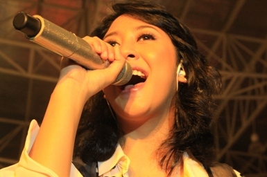 Sherina's Fans Club Bandung
http://t.co/jp1Yp9zx3r & http://t.co/9qoDmDDPOq