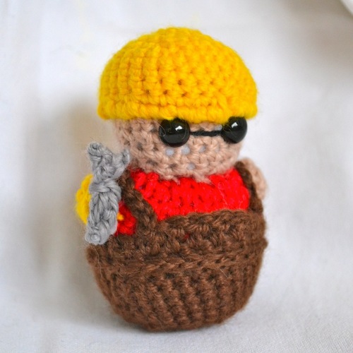 Those cute TF2 figures crocheted by hand might go on sale soon, so help us to get this project started and become a follower.