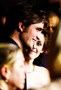 I am 100% sure that Taylor Lautner, Robert Pattinson and Kristen Stewart are the BEST actors EVER!