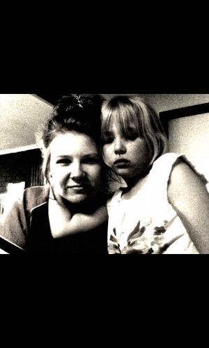 jessbrockhere's profile picture. i follow back bitchhhhhhes.