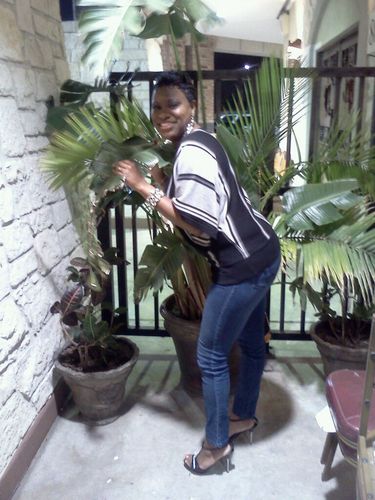 Loving young lady love God enjoy working with kids and love my life