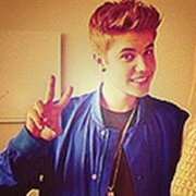Bio,para que ? se eu posso resumir minha vida em apenas duas palavras ,Então deixa eu resumir : Justin Bieber ∞  Um Lema de vida ? Never Say Never.47 beijos  ❥