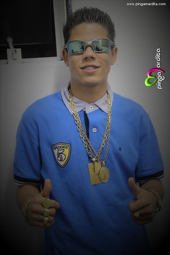 Since: 10/06/2012  Por: @ca_mila185 , fã clube em homenagem o Principe & rei do funk'  @Mclon_oficial