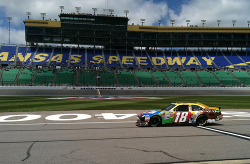 dmoschenross's profile picture. 