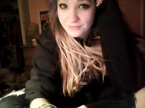 123456a84's profile picture. I'm a loser.
end of story~