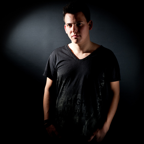 Official MDS Twitter Page. Techno Dj-Producer From Rome Italy. (Alchemy, Agile Recordings, 069 Techno,Traintek)