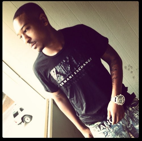 DubnHisBankRoll's profile picture. I got ta keep it G i ain on hea fa da hoes or da niggas i got dis shit ta flex on da whole twitter str8 up!!!! 1 word Authentic™