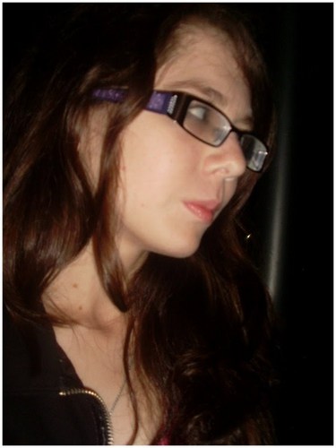 amanda_yuuki's profile picture. eu sou otaku, viciada em rock, amo ler livro, sou louca, amo meus amigos e faço  de tudo para protejer quem amo, tenhe sonhos e vou realizar todos eles.