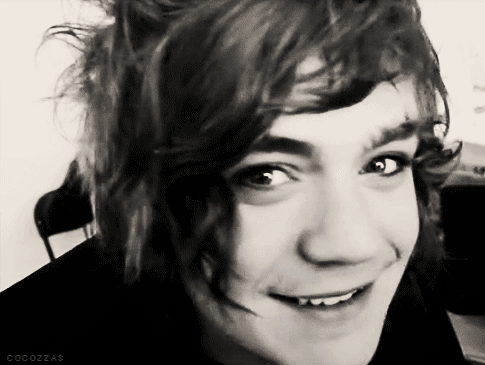 Dear people who have ever hated on Frankie; please tell me what he's ever done to you? Because tbh you're all keyboard wankers :-) lots of love, coconuts xoxoxo