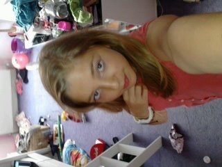 I'm a directioner, dedicated not obssessed :) YᵒᵘOᶰˡʸLᶤᵛᵉOᶰᶜᵉ ∞