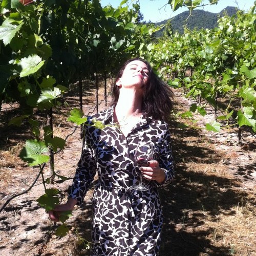 Tasting room manager, wine writer & certified Contessa at Bell Wine Cellars, Yountville