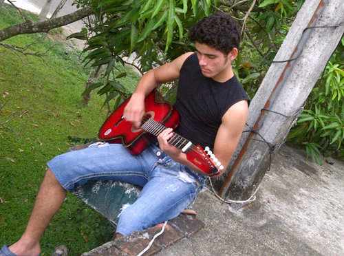 CesarDlaFuent's profile picture. 239561D3