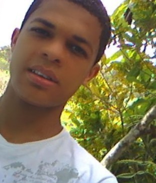 Meu pai sempre dizia: Não levante a sua voz, melhore seus argumentos.!!
siga-me no Facebook: http://t.co/1o67TRH9tv
