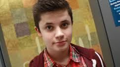 10th June met @celspellman Official fan page:) follow, ill follow you back:* co - owned account follow our personal ones @Chloeburrows3 @LOVE_themend_ :*