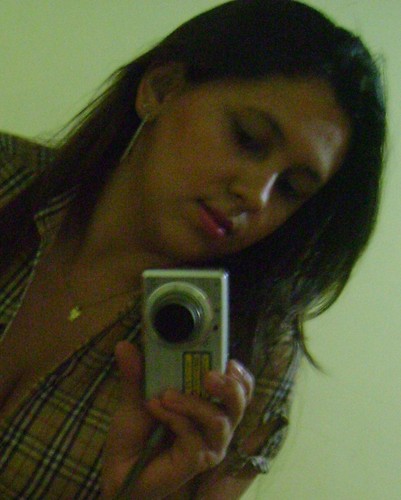 Nαo Me Abalo Com O Que Me Fazem, Simplesmente Pαsso Por Cimα, Tudo Passα, Sempre Passα. Nαo Sou Mα', Sou A Pessoα Certα De Um Jeito Errαdo.  :x
