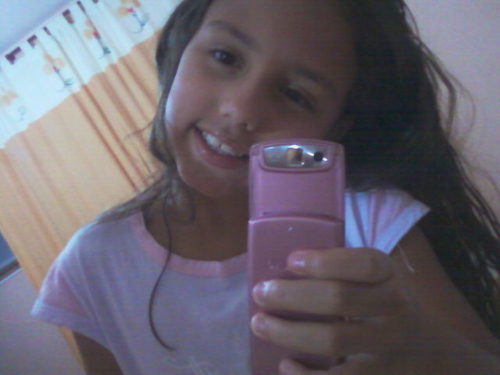 ~ Mariana, se é para me seguir eu te sigo de volta .. ouu vise versa ! ; haushau '
