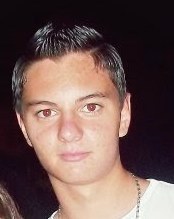 Ooi to aqui pq tenho a senha desculpa ai,vim aqui dize que Amoo o Play e sinto muita falta dele :( era isso tchau 3 p. @r_dessah