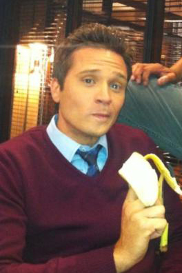 DetHoneyMilk's profile picture. Det. Kevin C. Ryan
(Castle parody acct.)