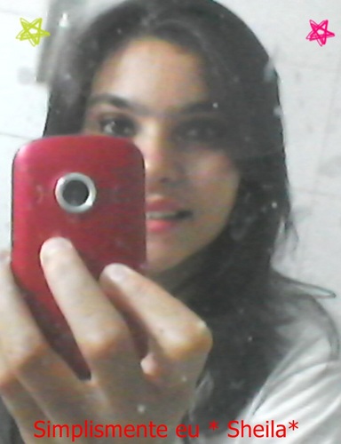sou uma pessoa que vivo á vida com
muita intensidade.Querem saber mais
sobre mim? É só me conhecer....
Unica & Original ® ♫