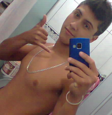 Jesus', Rock, Charlie Brown , Guitarra, Violão, Surf, Ps3, Futebol, Corinthians, Curtindo ae :P
Segue que eu Sigo!! :D