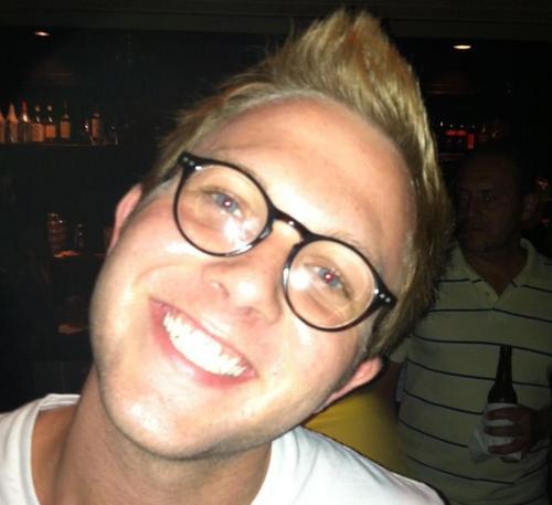 williammmitch's profile picture. 