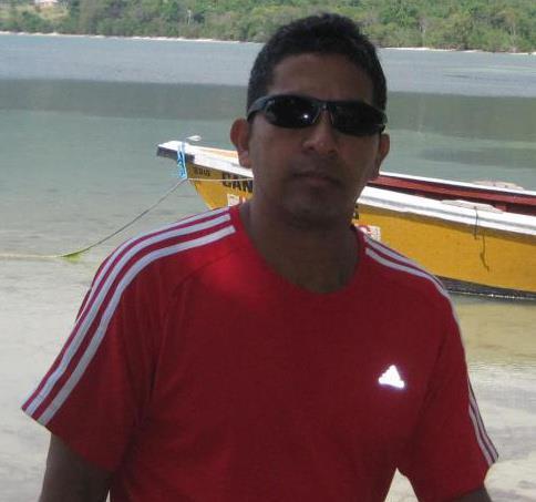 soy Ingeniero Industrial Origen: Panama . trabajo como UHT Engineer Manager at SEPROD Jamaica.