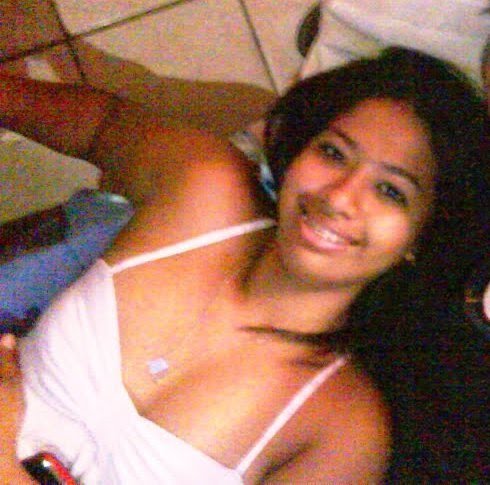 A verdade é que ser anjo estava começando a me pesar.
(C.L)