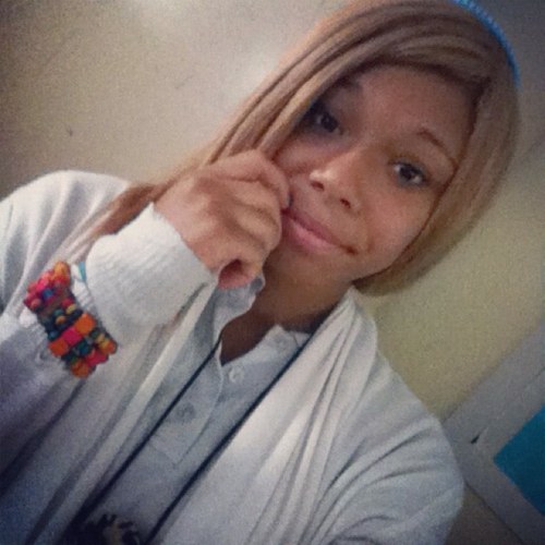 coolgirl_28's profile picture. 