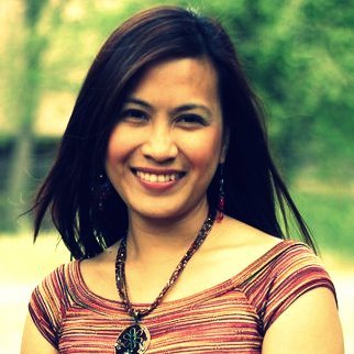 Co-founder Within Reach Global Inc. @within_reach Writer at http://t.co/BHbkNekLW7 Designer. Dreamer. Cook. Wife and mother. #endometriosis #endowarrior