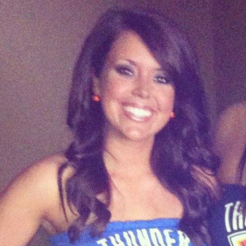 Wife, mother, 4th grade teacher and thunder fan!