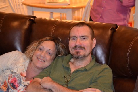 wife, mom of 3. News junkie...world/national/ political/gossip. I ♥ naps, yoga, fashion, vacations & reading. I have RA.