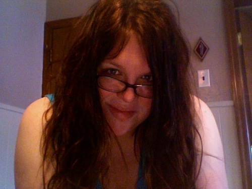 Wife, Mommy, Catholic, Animal Lover...My desire is ito SING, ENTERTAIN, CREATE!! Check My Blog To Follow!