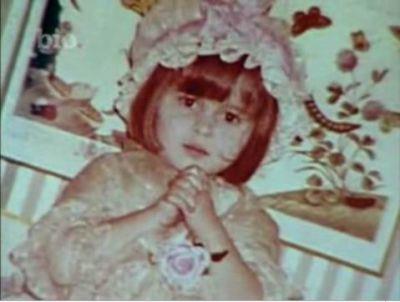 BellsBearLestra's profile picture. I'm a ten years old girl, I love my mommy @cissyqueen and my auntie @CissyPetBlack, I live in Malfol Manor with them, it's really fun....