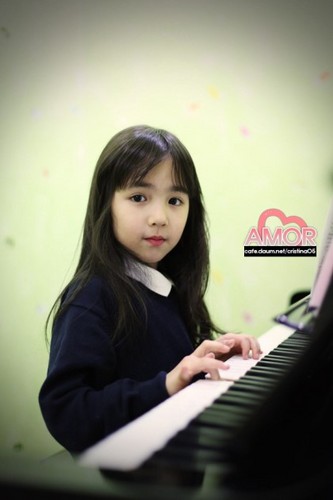 mijini123's profile picture. 카톡 아이디 mijini123 크리스티나같은 딸 낳은게 최대목표