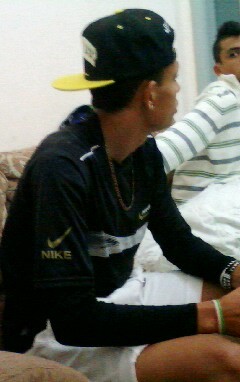Não desista de seu sonho, por mais difícil que eles sejam, mas nunca desista de um sonho antes de dar á ele a chance de se tornar realidade!