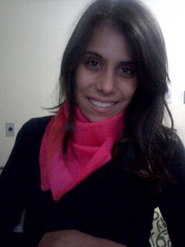 Sou como um vidro se eu cair quebro.. Mais se pisar eu corto!