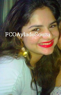 Minha via se resume nela @Aylazinhaa ,Amor Eterno ♥ Since : 25/08/11 Oficializada e Seguida =]