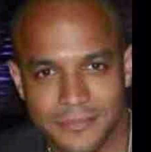 leonsm1th's profile picture. 