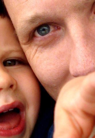 Simon_H_1's profile picture. Designer, father, teacher not always in that order,,,