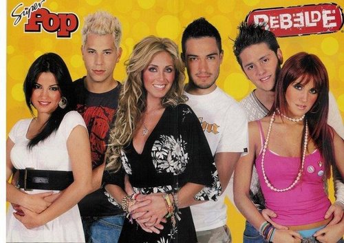 @Anahi @ponchohd @dulcemaria @christiancha @christopheruck y @maiteoficial IDOLOS!! #RBD4EVER Si me siguen los sigo ;)