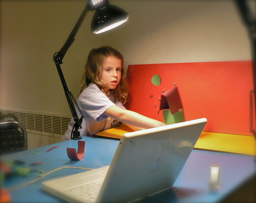 Box of Light Studio offers work shops for kids involving short movies. Also- Video recording services, bday parties, assemblies & more.  http://t.co/DwdNzmgd0W