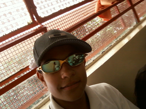 viny boy: tenho 14anos #SOUTEIROX amo minha rima #deise e meu subrinho #kawe sou corinthiano qer saber mais me segue ae ?