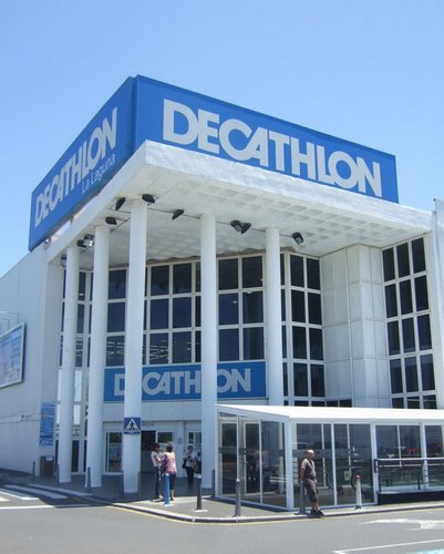 Bienvenido a Decathlon La Laguna, y sus 8000 metros cuadrados, donde vivir el deporte es una experiencia única.